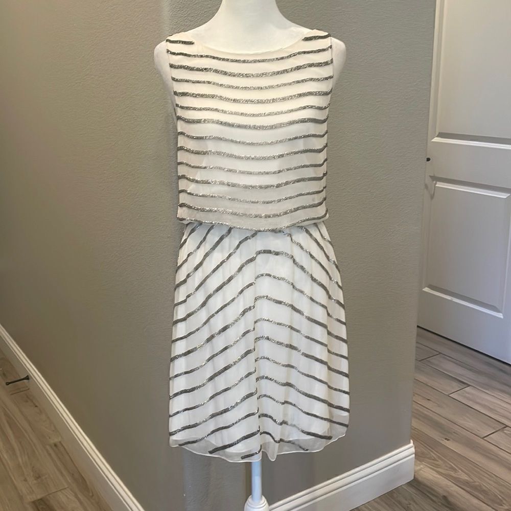 Alice+ Olivia Gisel Beaded Cowl Back MIDI Sequin Dress Size Small